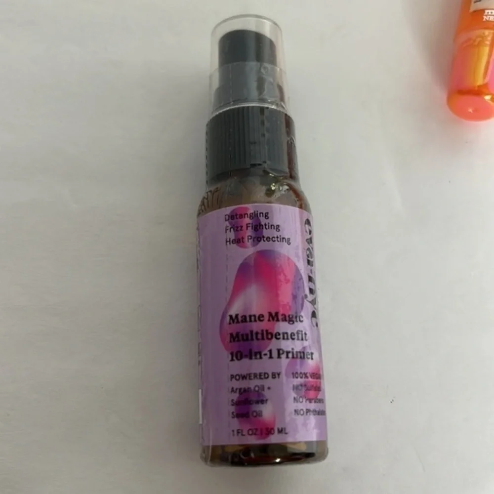 Make up bundle with drink bottle